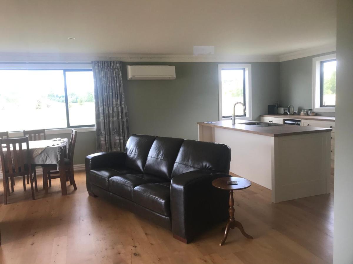 Kepler Oaks Chalet Te Anau Bagian luar foto