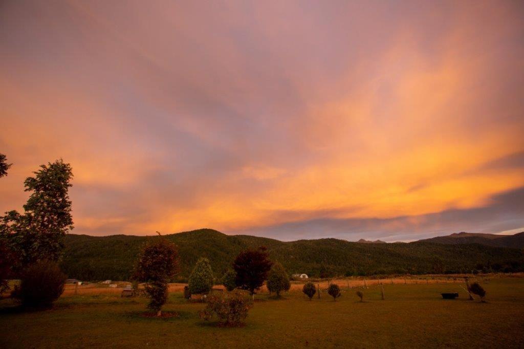 Kepler Oaks Chalet Te Anau Bagian luar foto