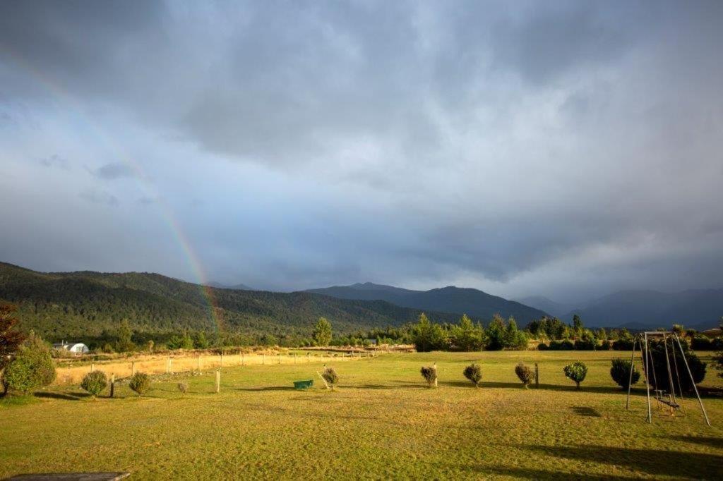 Kepler Oaks Chalet Te Anau Bagian luar foto